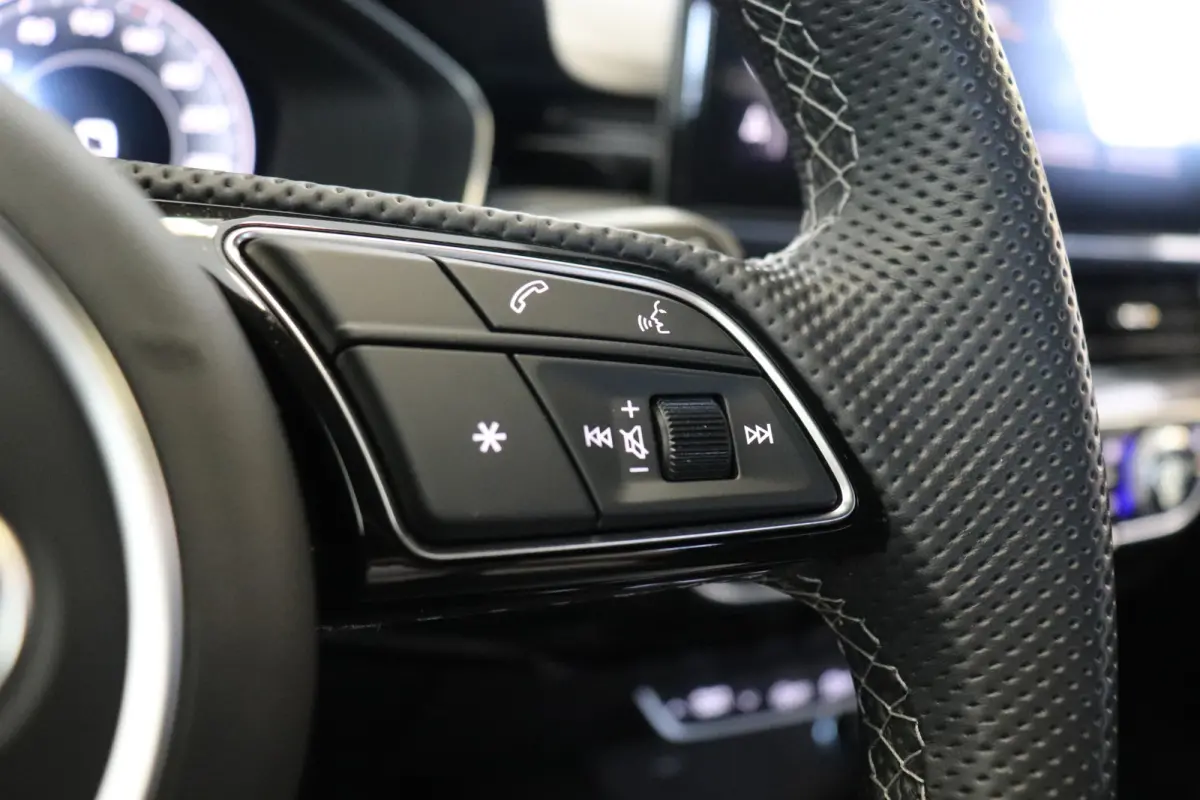 40 TFSI 204PK S-Line edition Competition | Keyless | Navi | Carplay | NL-Auto | 27.900,- incl. BTW