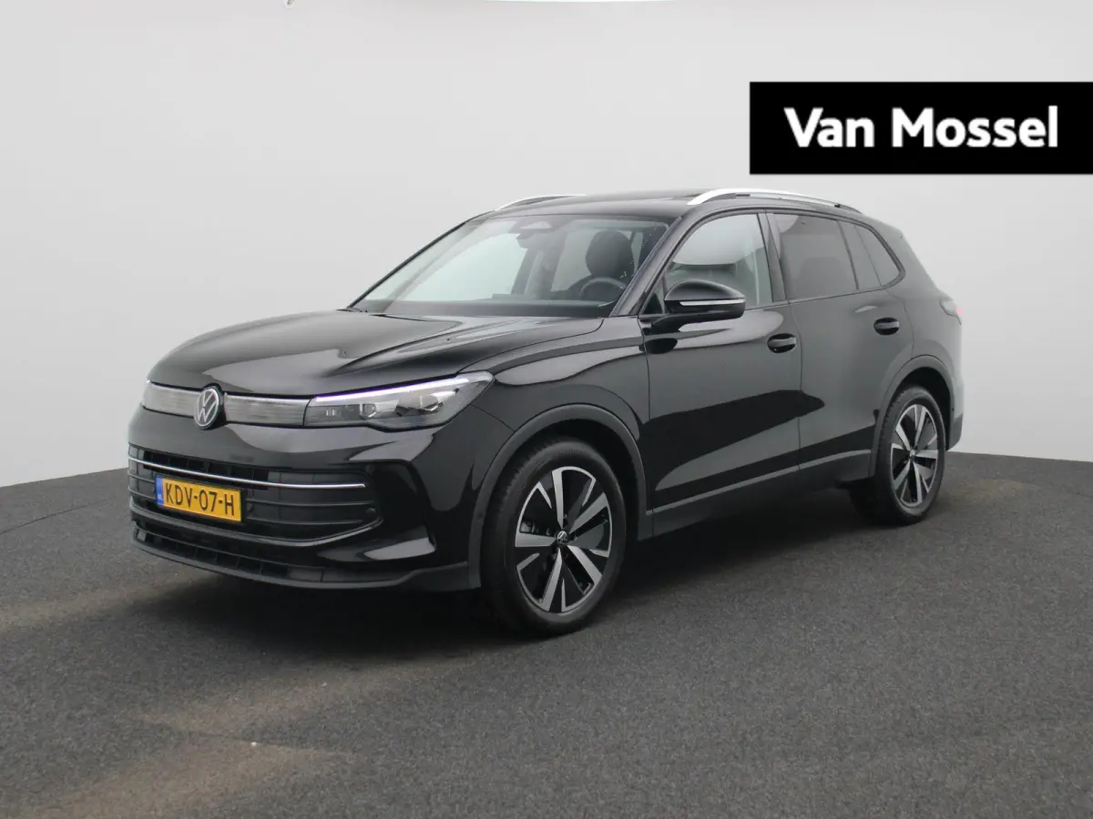 1.5 eTSI Life Edition 150 PK Origineel Nederlands | 1e Eigenaar | Trekhaak | Panoramadak | Navigatie | Achteruitrijcamera | Parkeersensoren