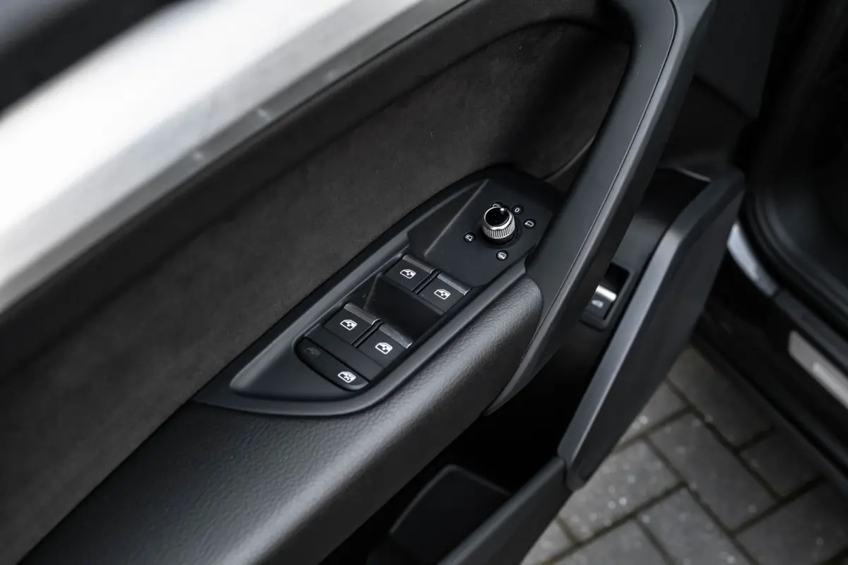 55 TFSI e S edition Competition 367 PK | Panoramadak | 360 Camera | Head-up | Matrix LED | Stuurverwarming