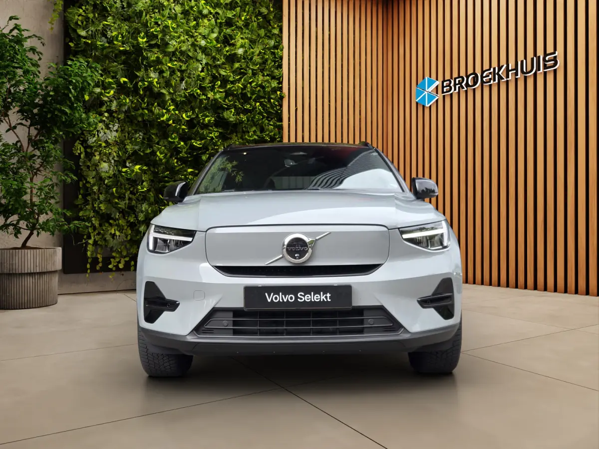 Single Motor Extended Range Ultra 82 kWh | SOH 97% | Pano | 360 Cam | Harman/Kardon | Pilot Assist