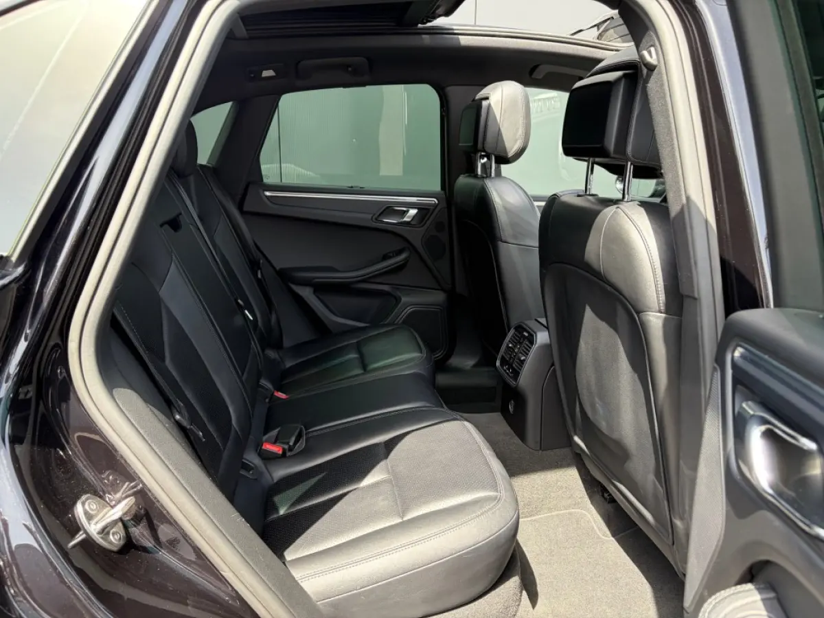 2.0T Pano Leder 14v-Stoelen Camera Navi Cruise 20inch NL-auto