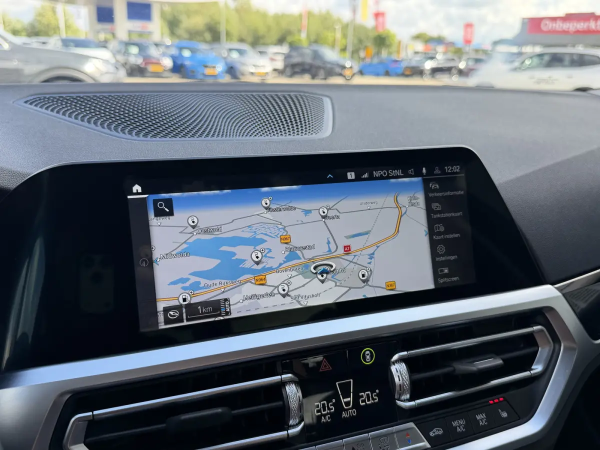 320e Business Edition Plus Sport LineLederen Sportstoelen Carplay Achteruitrijcamera Live cockpit pro