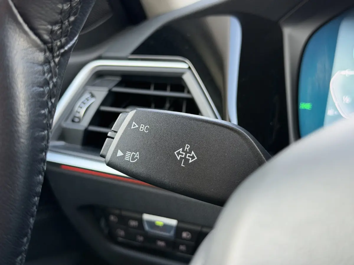 320e Business Edition Plus Sport LineLederen Sportstoelen Carplay Achteruitrijcamera Live cockpit pro