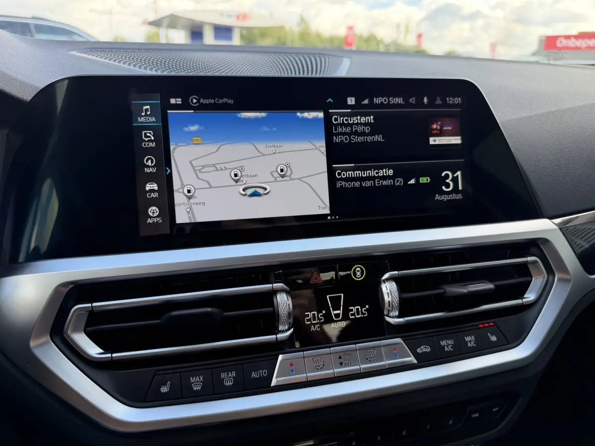 320e Business Edition Plus Sport LineLederen Sportstoelen Carplay Achteruitrijcamera Live cockpit pro