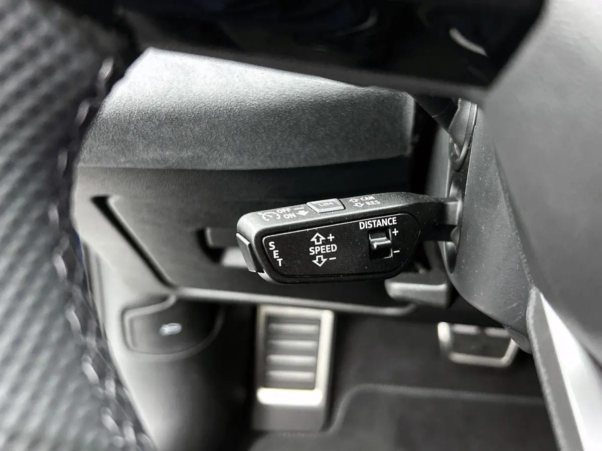 2.0 e-hybrid quattro 299 PK | S-Line | Tech plus | MMI bijrijdersscherm | Digitale sleutel | Audi virtual cockpit plus | Achterklep elektrisch | Matrix-functie |Omgeving camera's | Adaptieve
