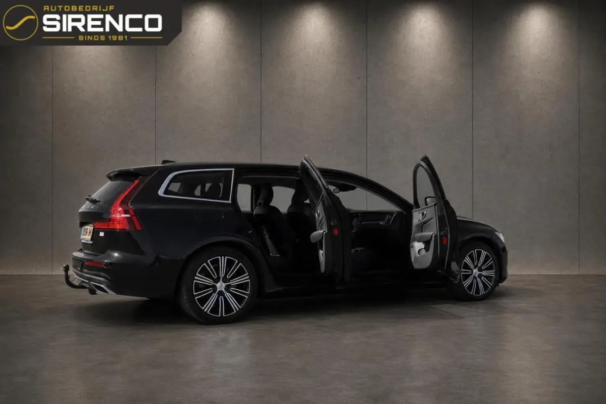 2.0 T6 Recharge AWD Inscription | leder comfort zetels | 341pk | stoel en stuur verwarming | trekhaak | soh 85% |