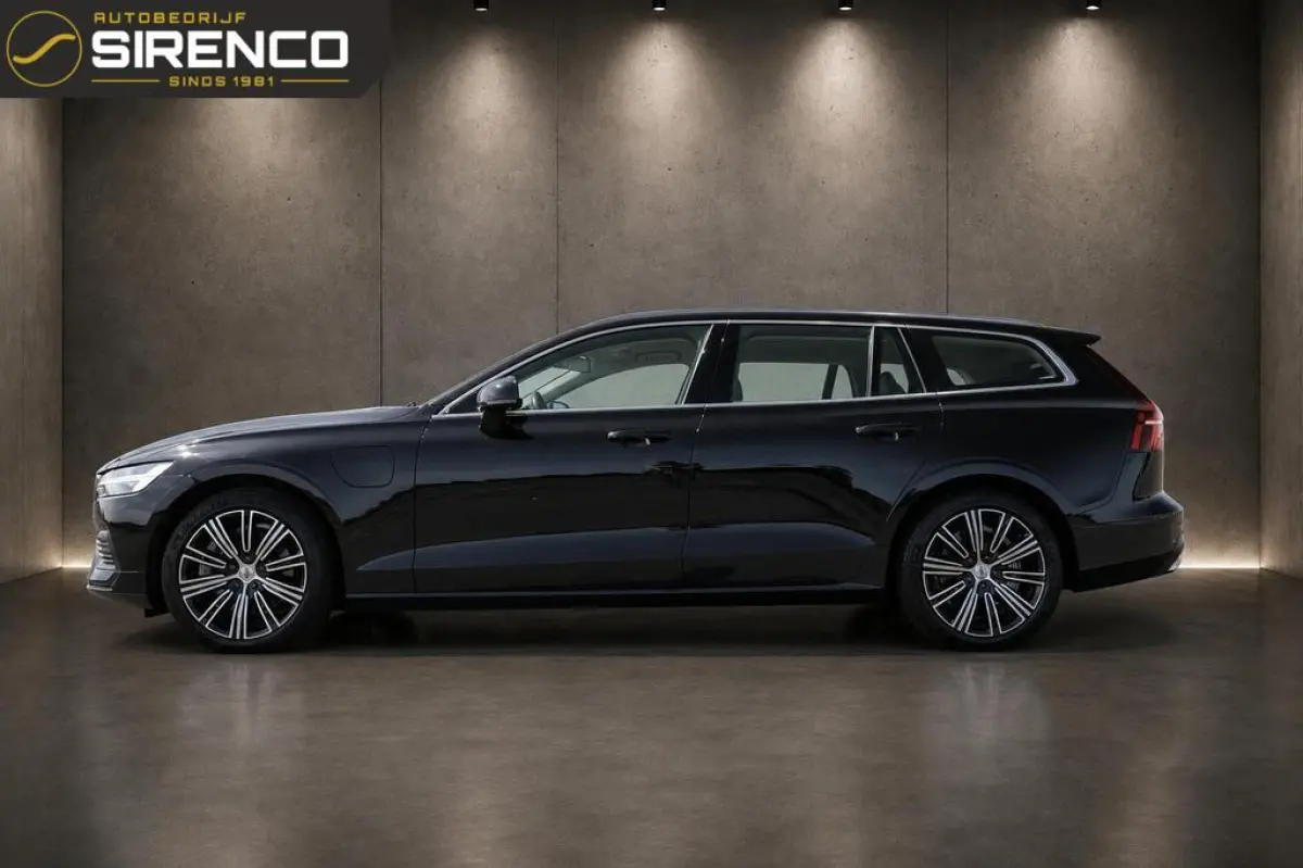 2.0 T6 Recharge AWD Inscription | leder comfort zetels | 341pk | stoel en stuur verwarming | trekhaak | soh 85% |
