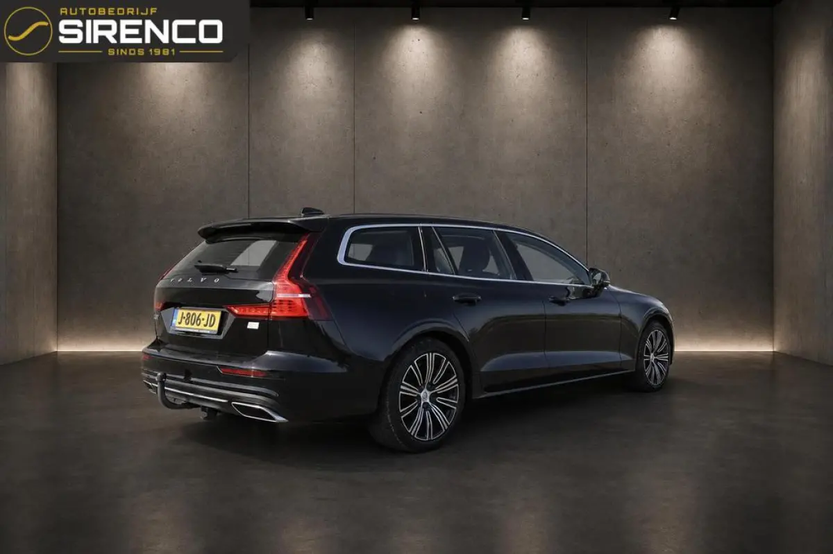 2.0 T6 Recharge AWD Inscription | leder comfort zetels | 341pk | stoel en stuur verwarming | trekhaak | soh 85% |