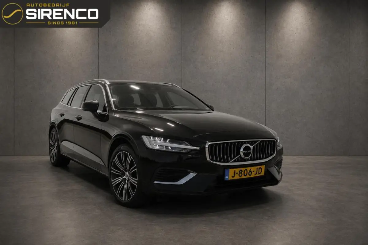2.0 T6 Recharge AWD Inscription | leder comfort zetels | 341pk | stoel en stuur verwarming | trekhaak | soh 85% |