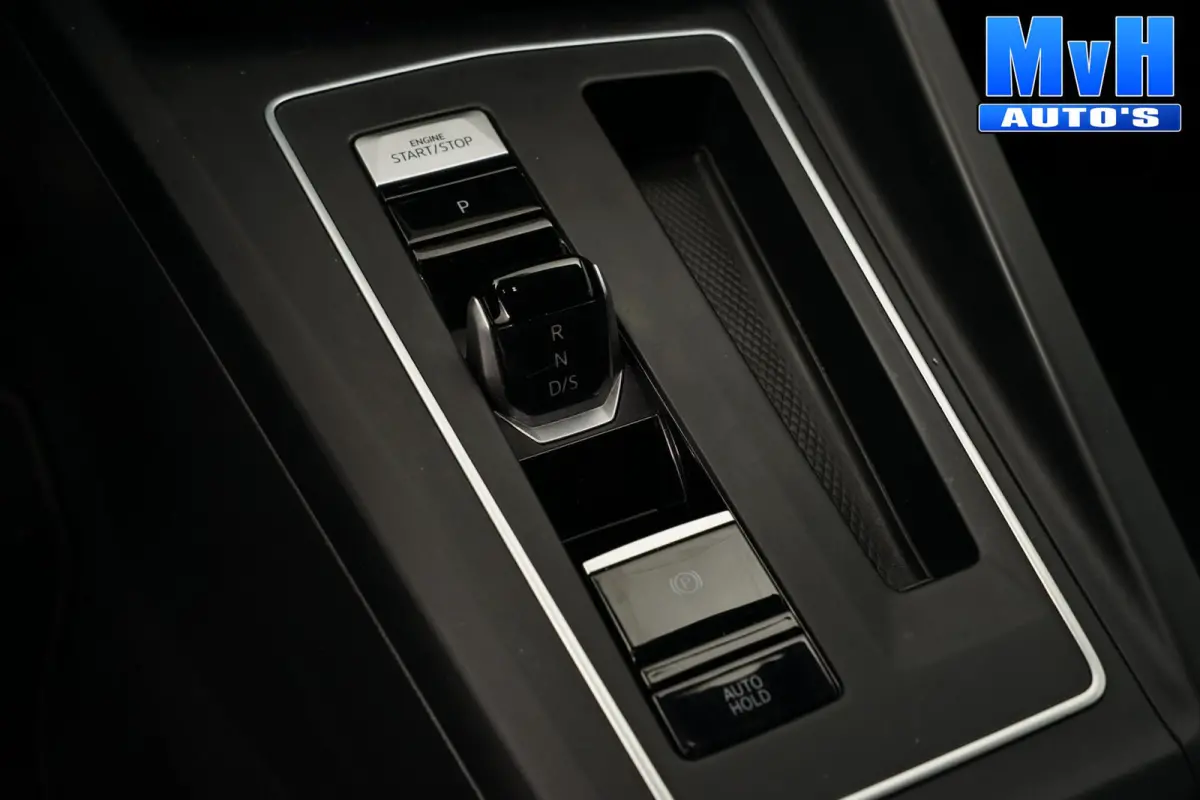 1.5 eTSI R-Line|STOEL/STUUR.VERW|CARPLAY|LED