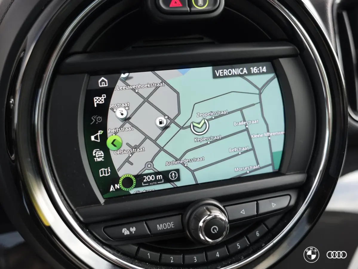 COOPER SE ALL4 / PANODAK / STOELVW / AMBIENTE / CARPLAY / 18"