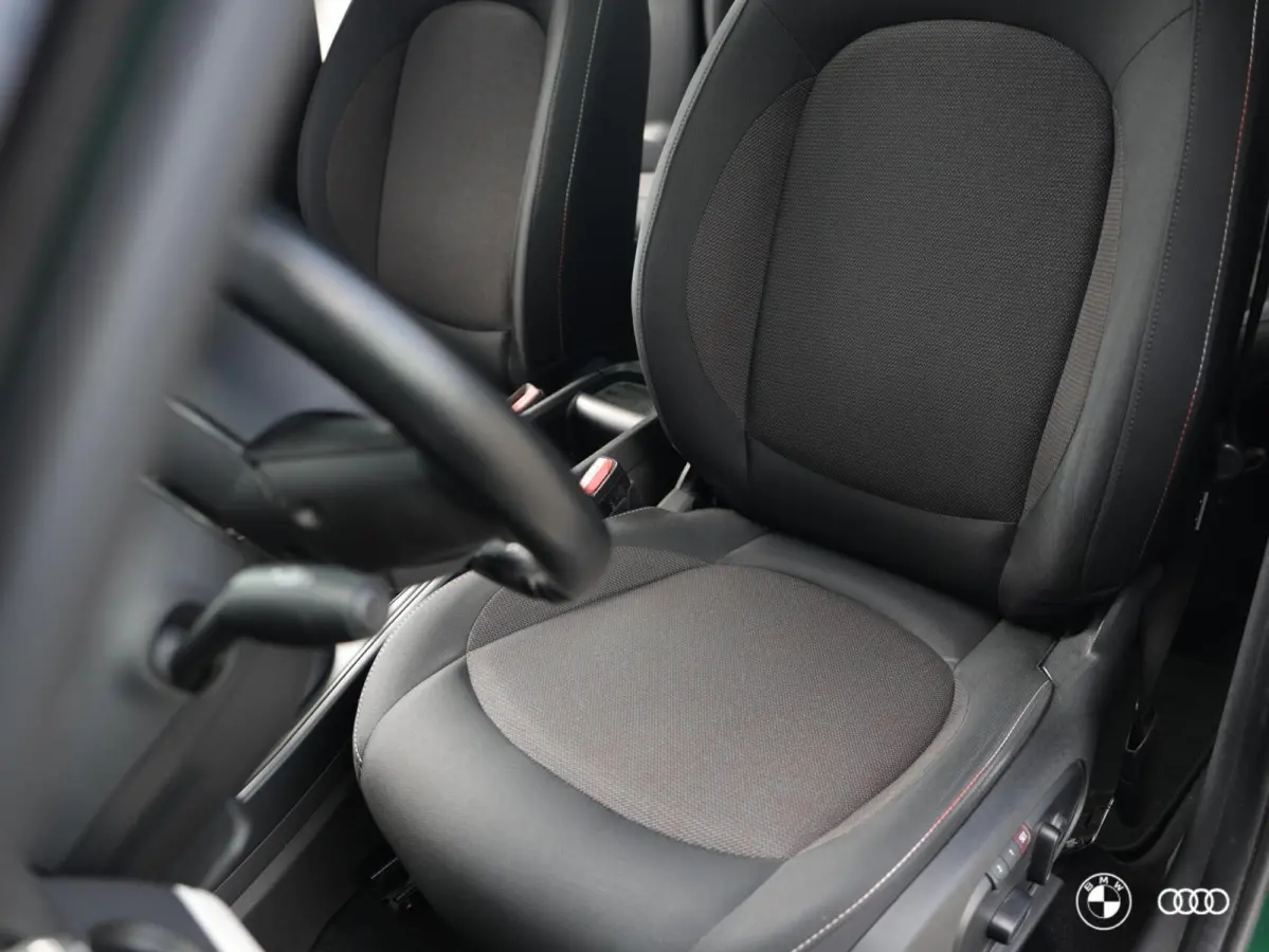 COOPER SE ALL4 / PANODAK / STOELVW / AMBIENTE / CARPLAY / 18"