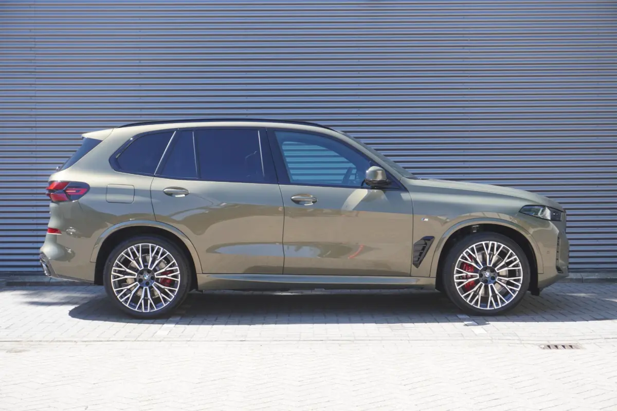 xDrive50e High Executive | M Sportpakket Pro | Exclusive Pack | Innovation Pack |