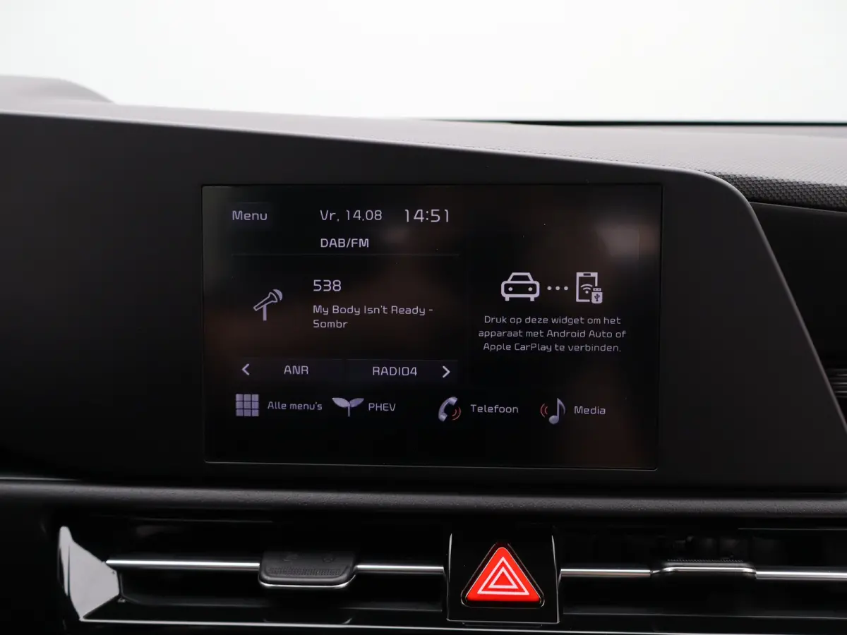 1.6 GDi PHEV DynamicLine | Stoelverwarming voor | Adaptieve Cruise Control | | Achteruitrijcamera | Airco (automatisch) | Apple Carplay/Android Auto|telefoonintegratie premium