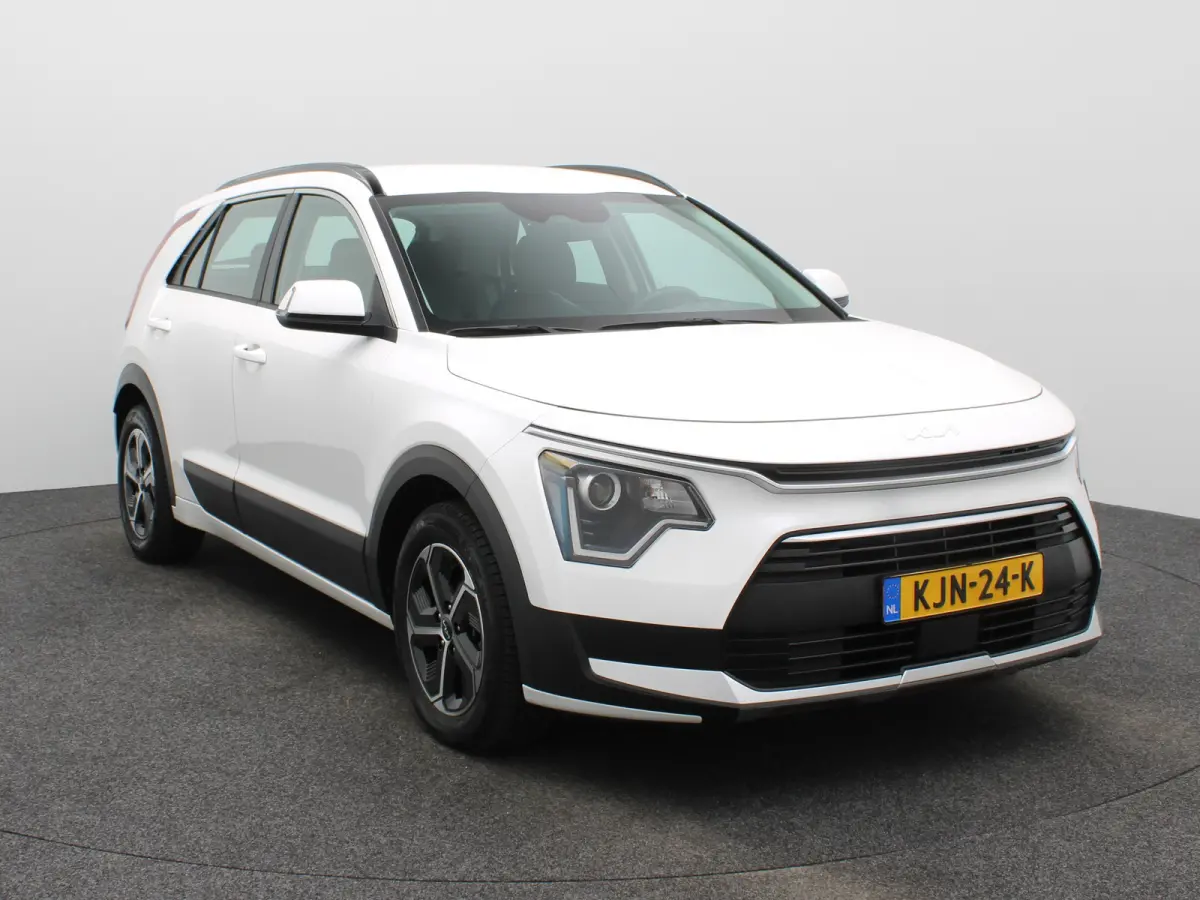 1.6 GDi PHEV DynamicLine | Stoelverwarming voor | Adaptieve Cruise Control | | Achteruitrijcamera | Airco (automatisch) | Apple Carplay/Android Auto|telefoonintegratie premium