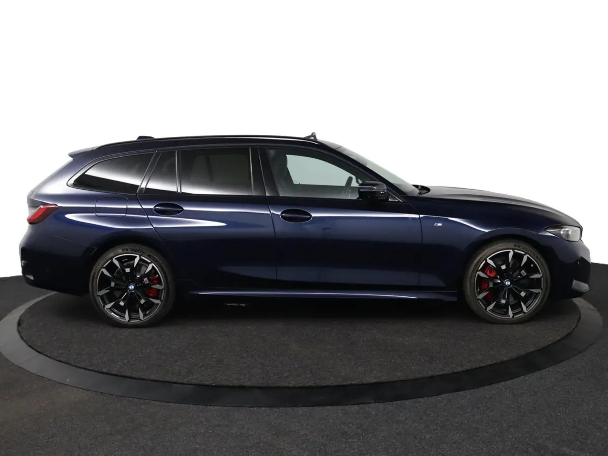 330e | SOH 100% | M Sportpakket Pro | Driving Assistant Professional | Innovation Pack | Panoramadak | Comfort Pack