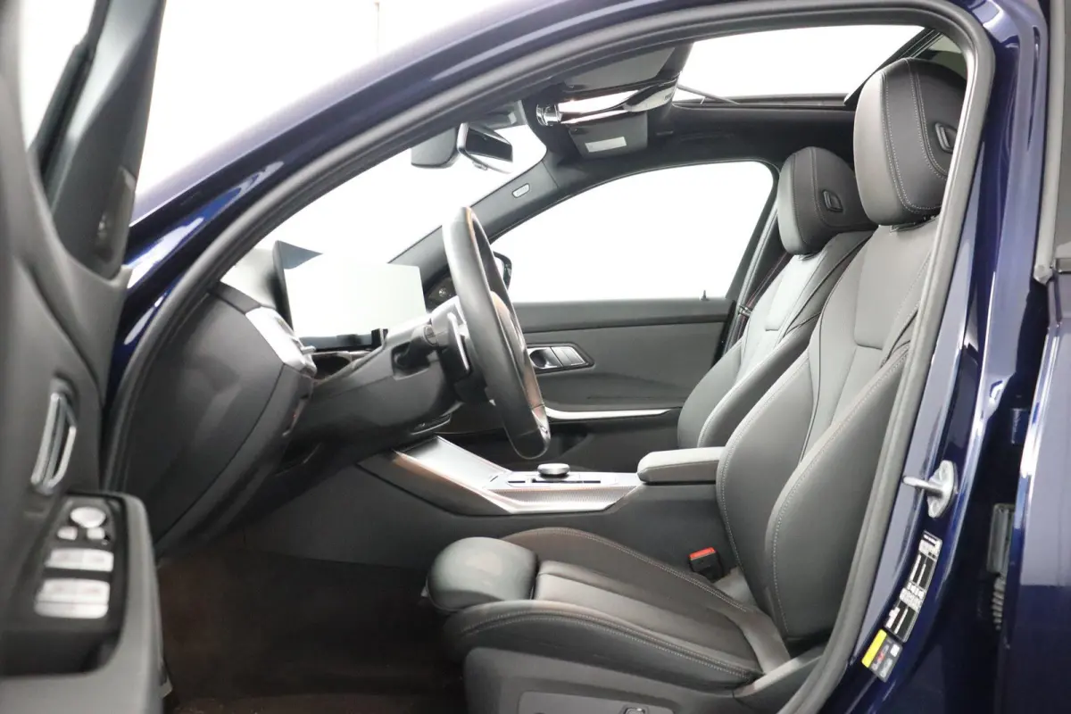 330e | SOH 100% | M Sportpakket Pro | Driving Assistant Professional | Innovation Pack | Panoramadak | Comfort Pack
