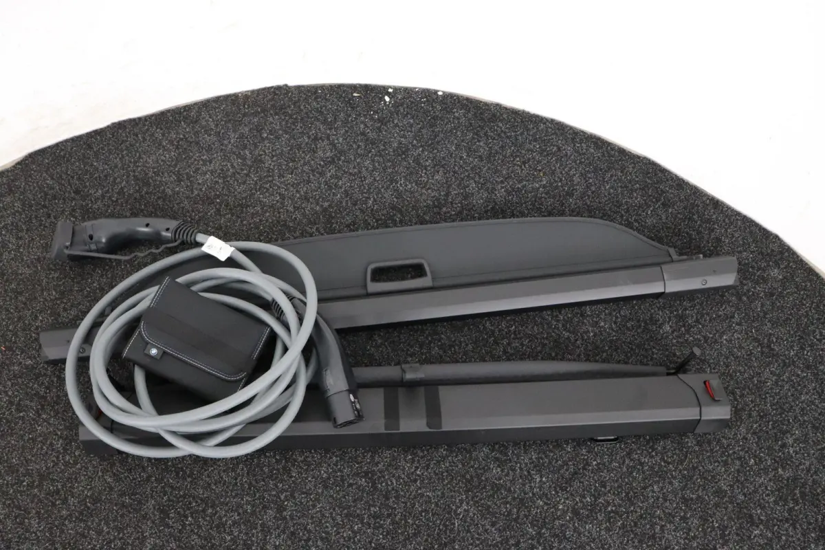 330e | SOH 100% | M Sportpakket Pro | Driving Assistant Professional | Innovation Pack | Panoramadak | Comfort Pack