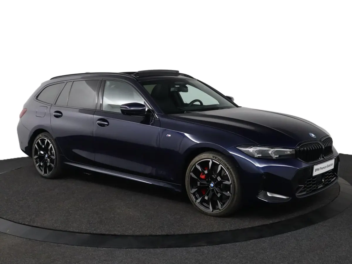 330e | SOH 100% | M Sportpakket Pro | Driving Assistant Professional | Innovation Pack | Panoramadak | Comfort Pack