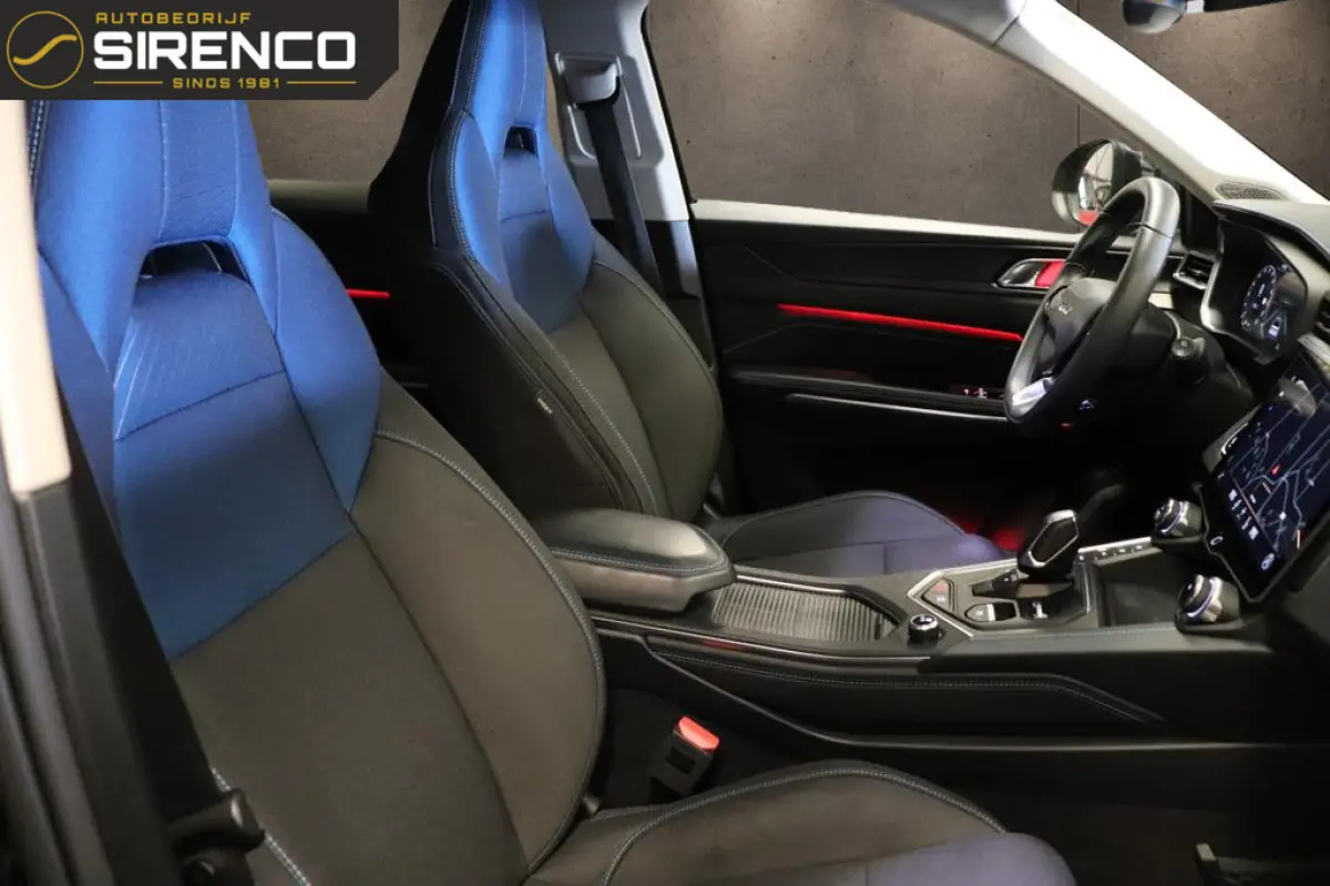 1.5| 360 camera met 3d view | panodak | stoelverwarming |Android auto & Apple carplay |dab | adaptive cruise control | sfeerverlichting |