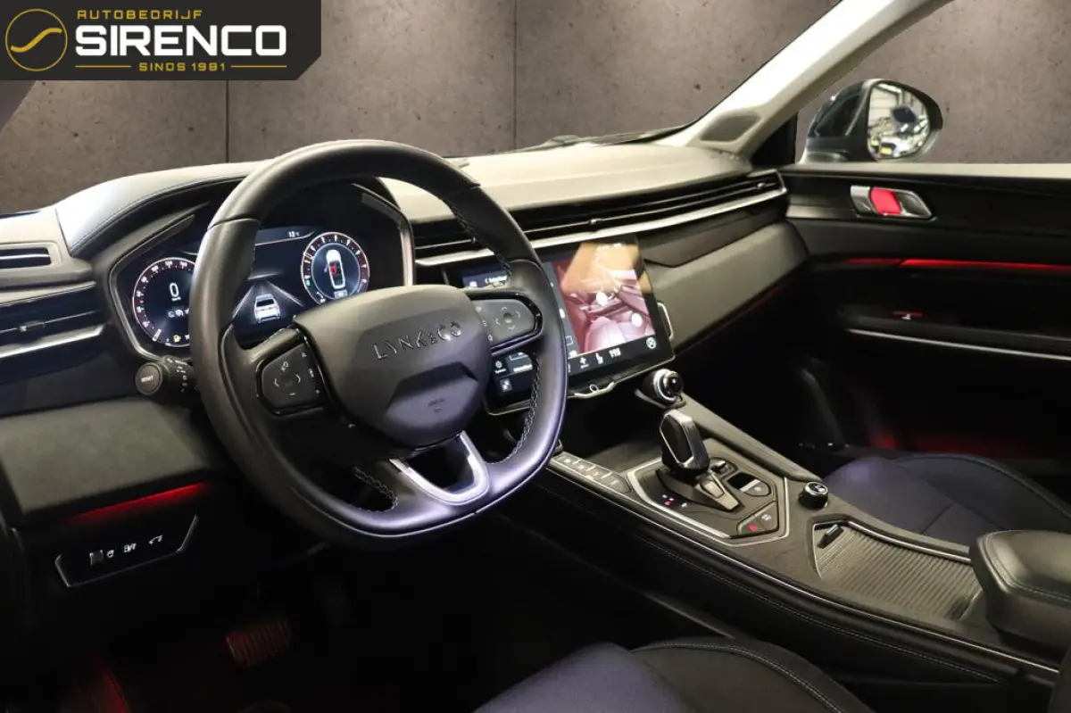 1.5| 360 camera met 3d view | panodak | stoelverwarming |Android auto & Apple carplay |dab | adaptive cruise control | sfeerverlichting |