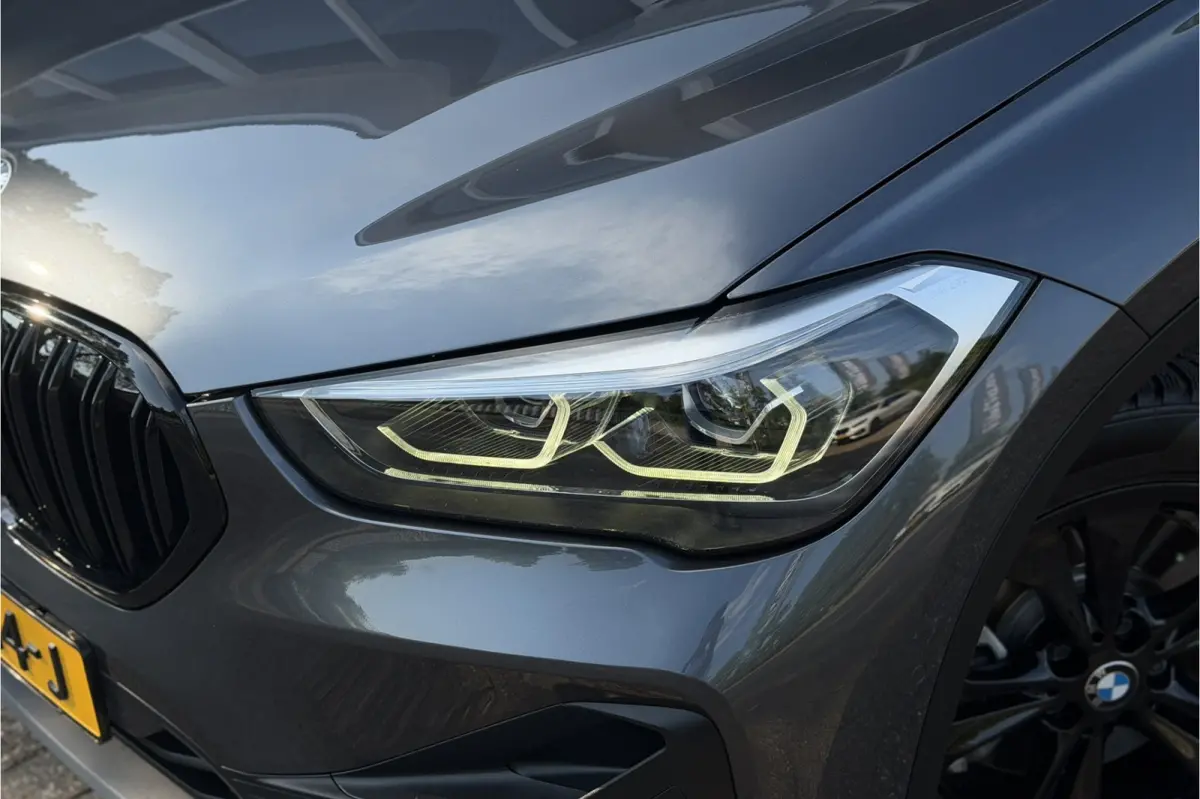 xDrive25e | Camera | Head-Up | Adaptive Cruise | Groot NAVI | Elektrische Klep | 35X op voorraad