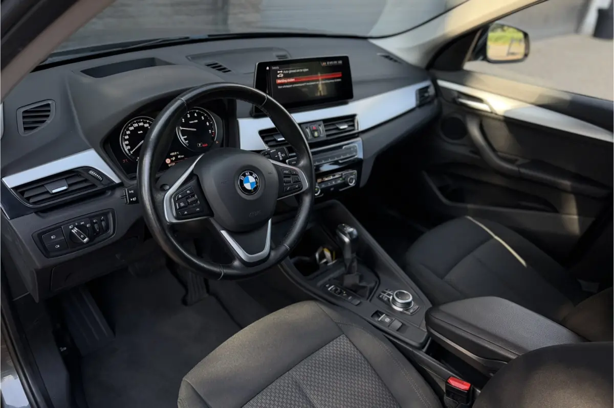 xDrive25e | Camera | Head-Up | Adaptive Cruise | Groot NAVI | Elektrische Klep | 35X op voorraad