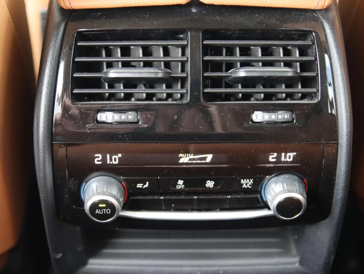 530e Luxury Line | SOH 91% | LASER LED | H&K audio