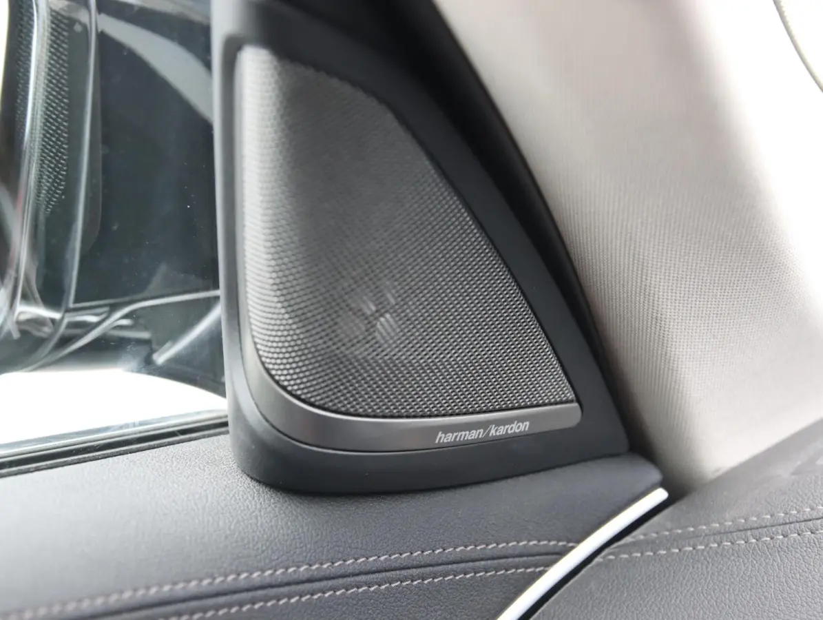 530e Luxury Line | SOH 91% | LASER LED | H&K audio