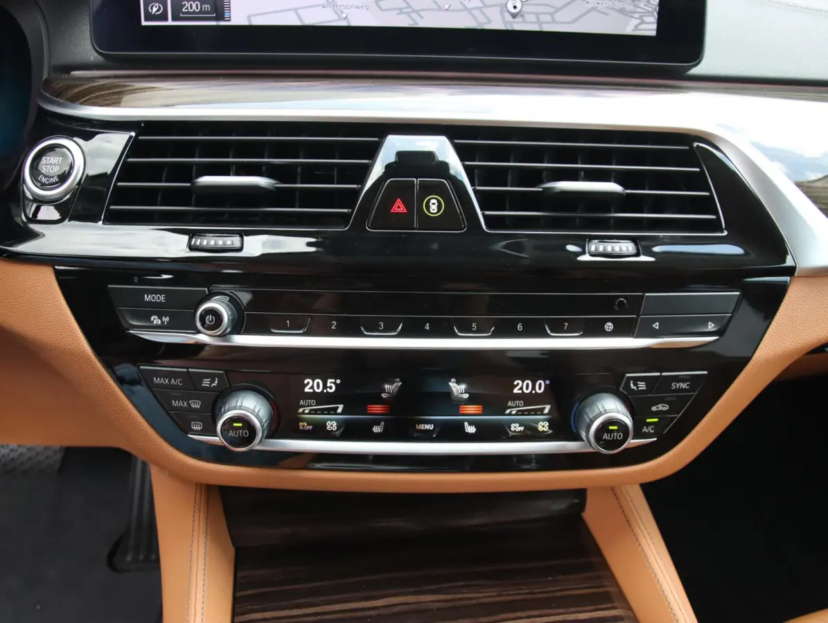 530e Luxury Line | SOH 91% | LASER LED | H&K audio
