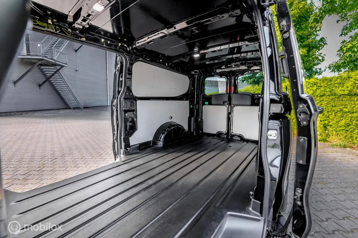 320 2.0 TDCI L2H1 Limited 360 Camera I Elek trekhaak
