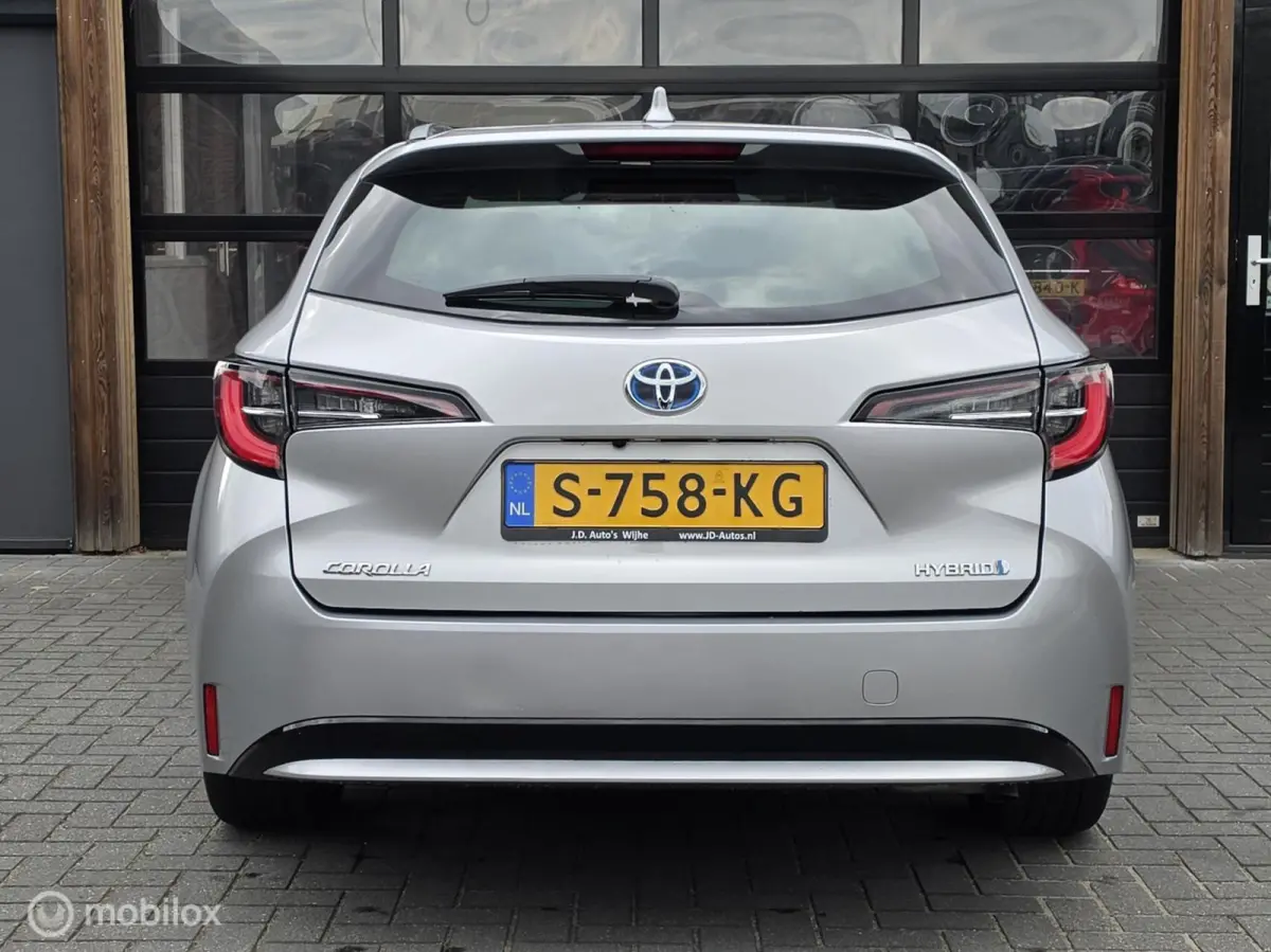 HYBRID ACC CARPLAY CAMERA