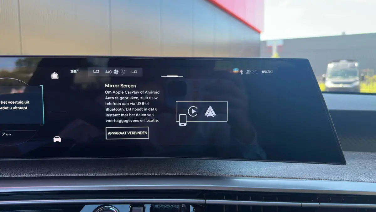 Allure | Elektrische parkeerrem | Extra getinte achterste zijruiten en achterruit
