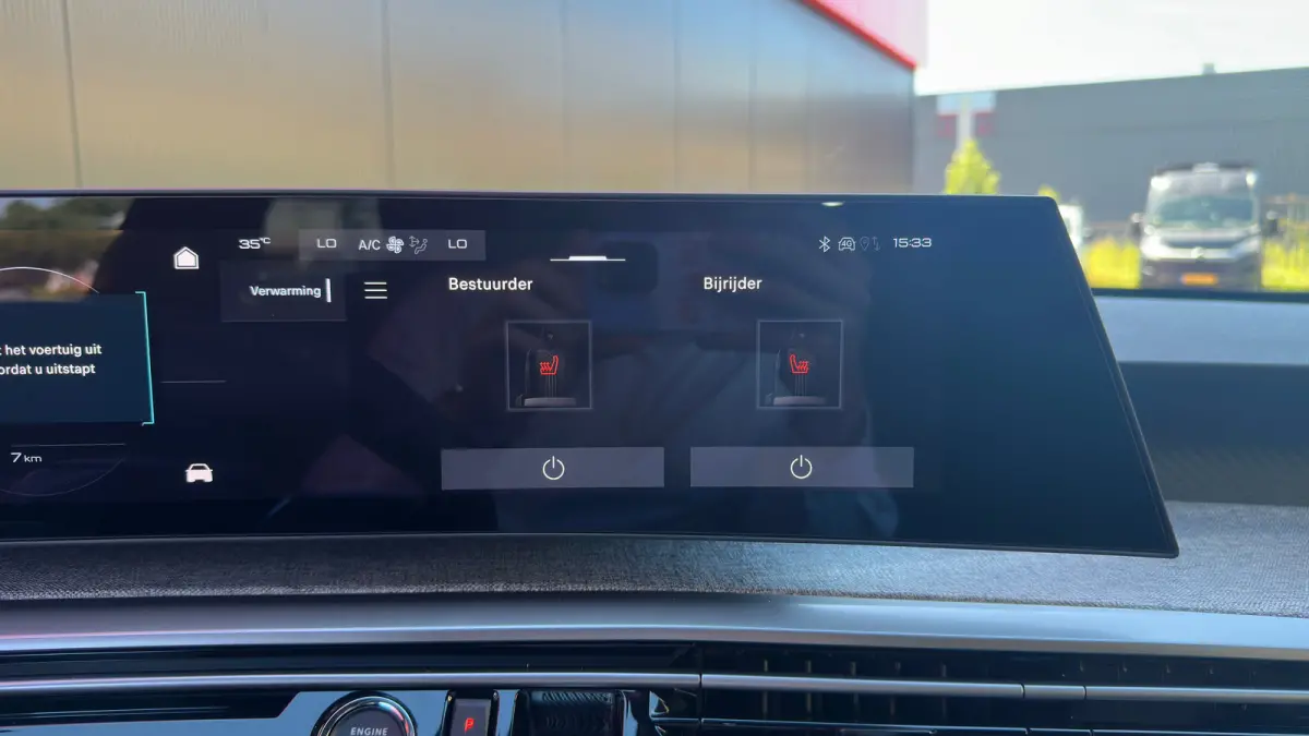 Allure | Elektrische parkeerrem | Extra getinte achterste zijruiten en achterruit