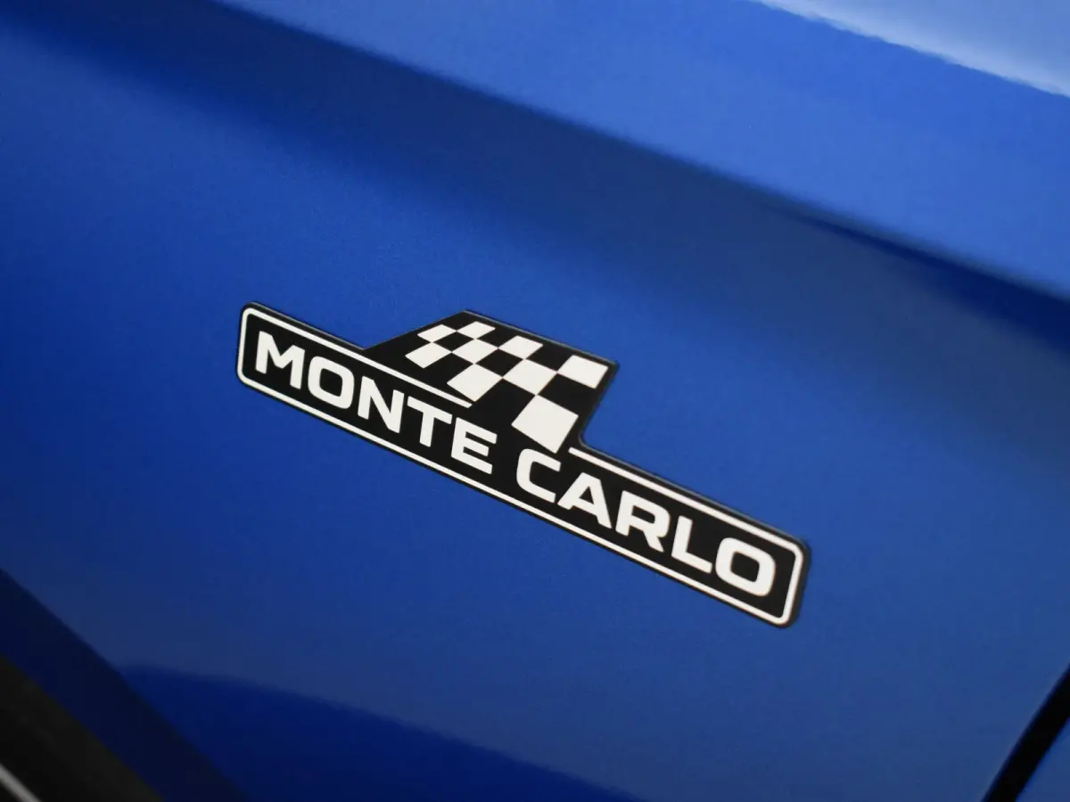 Monte Carlo | Achteruitrijcamera | Cruise control met speedlimiter | Driver Activity Assistant, vermoeidheid waarschuwingssysteem
