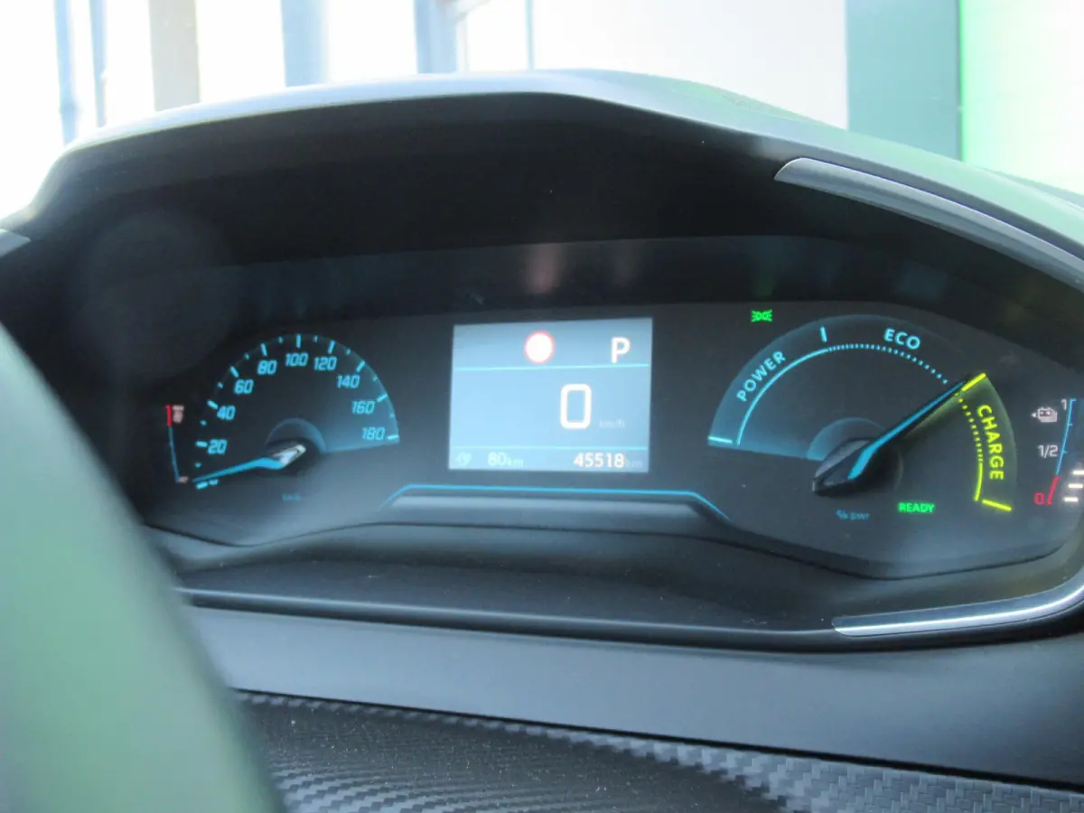 EV Allure 50 kWh | SOH 94% |  Carplay | Camera | Climate control
