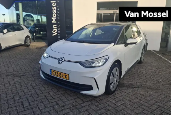 Pure Oranje Edition 52 kWh 170 PK | EM | Parkeersensoren | Apple Carplay | Android Auto | LED | Adaptive Cruise Control | Keyless Go | Climate Control |