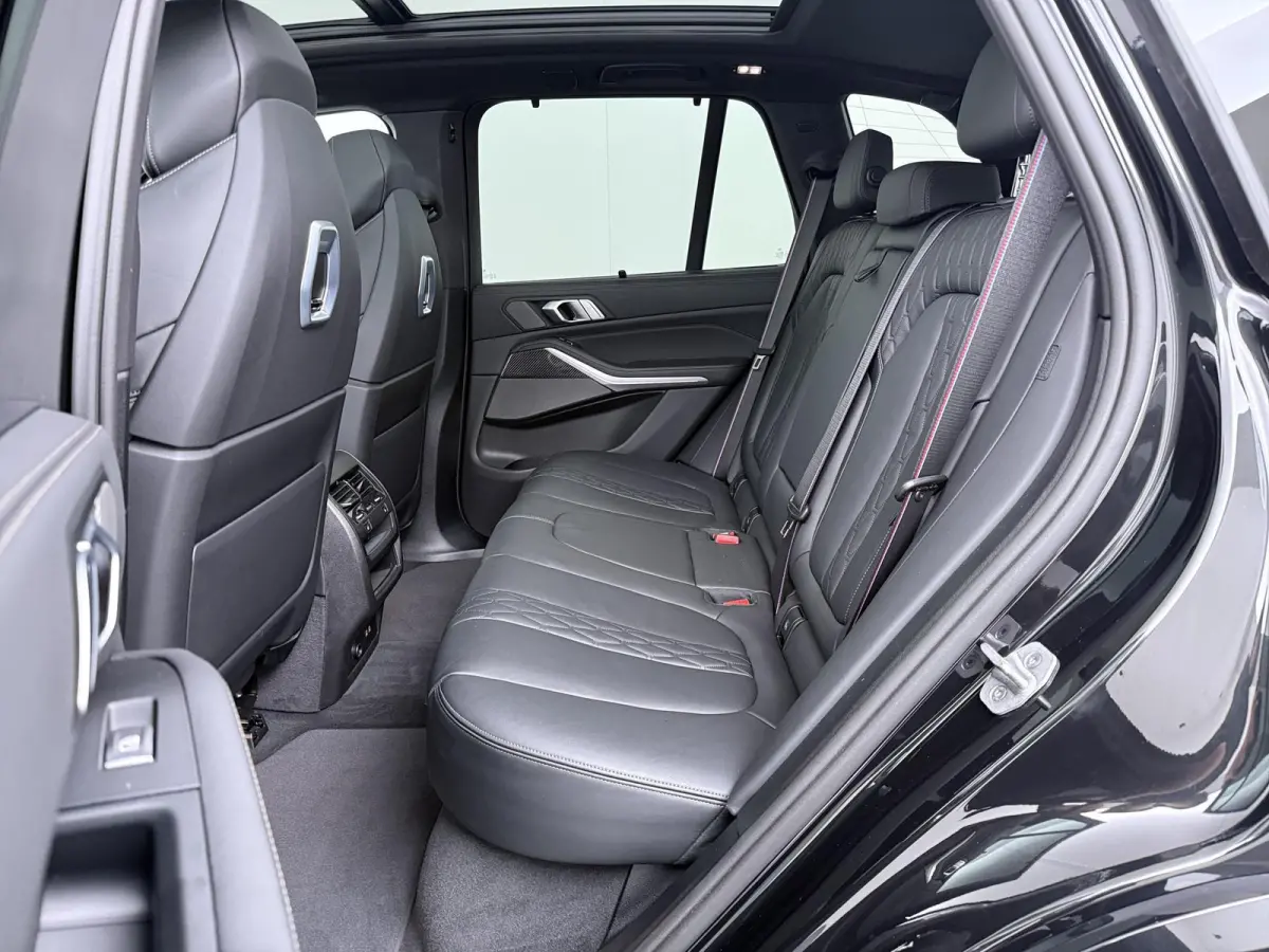 xDrive50e | M-Sport Pro | SoH 100% | Panoramadak | Trekhaak | M Stoel | 22"