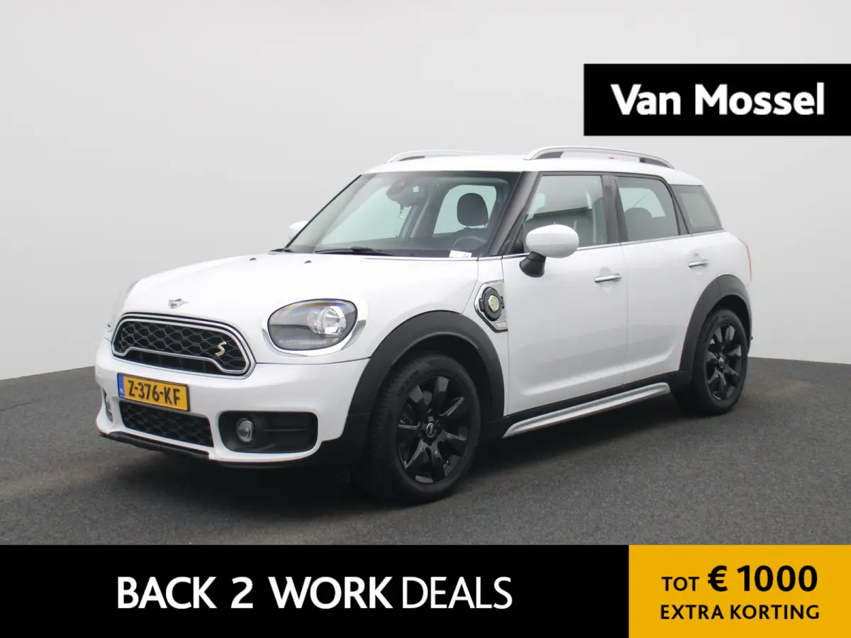 1.5 Cooper ALL4 Business Edition | AUTOMAAT | CLIMATE CONTROL | CRUISE CONTROL | NAVIGATIE | MULTIFUNCTIONEEL STUURWIEL |