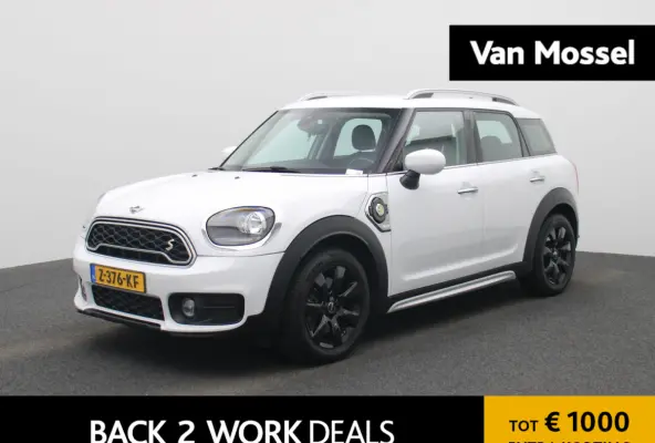 1.5 Cooper ALL4 Business Edition | AUTOMAAT | CLIMATE CONTROL | CRUISE CONTROL | NAVIGATIE | MULTIFUNCTIONEEL STUURWIEL |