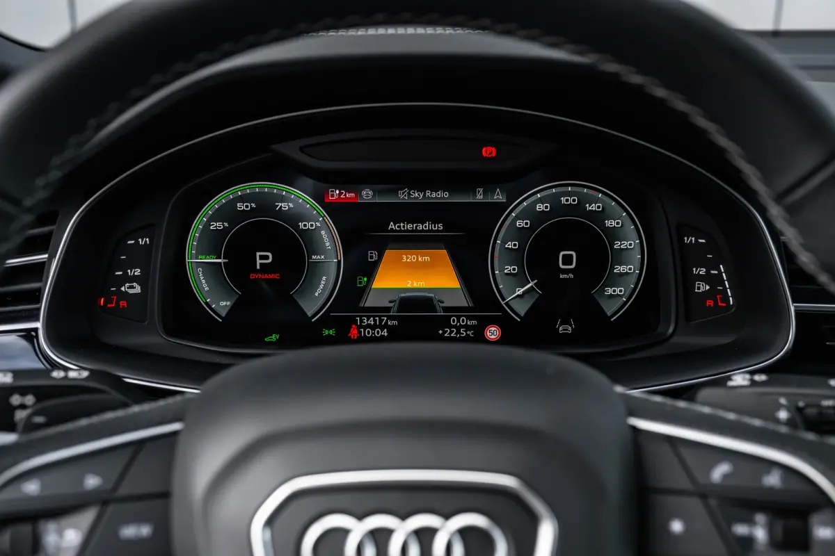 55 TFSI e quattro Pro Line S 394PK | Trekhaak | 4-wielsturing | Panorama Dak | B&O | Nachtzicht | 360 Camera | Sfeerverlichting