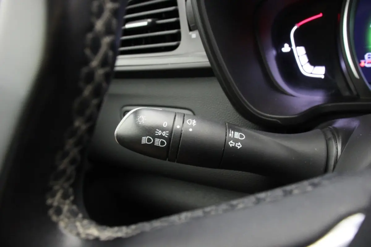 1.3 TCE Life - Airco, Cruise, Focal Geluidsinstalatie