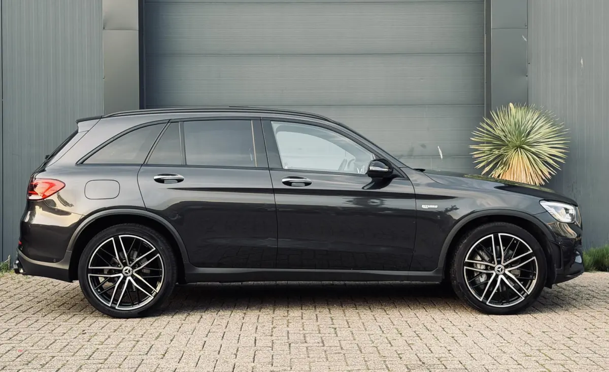 AMG 43 4MATIC Pano/Navi/Burmester/ Dealer ondh