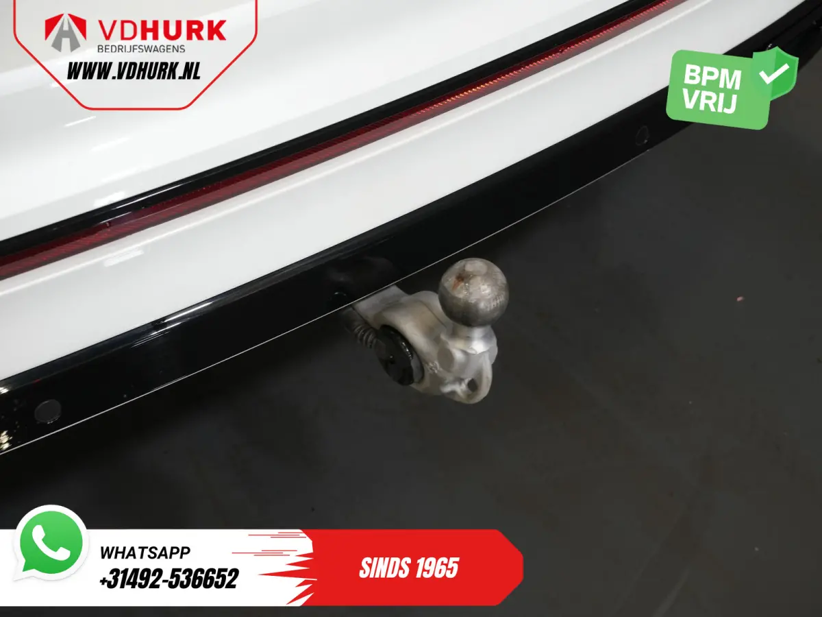 1.4 TSI eHybrid R-Line (DEMO) Pano/ IQ-Light/ Head-Up/ Elek.Trekhaak/ Elek.Klep/ Adapt.Cruise/ Parelmoer/ Stoelverw./ Climate/ Carplay/ Navi