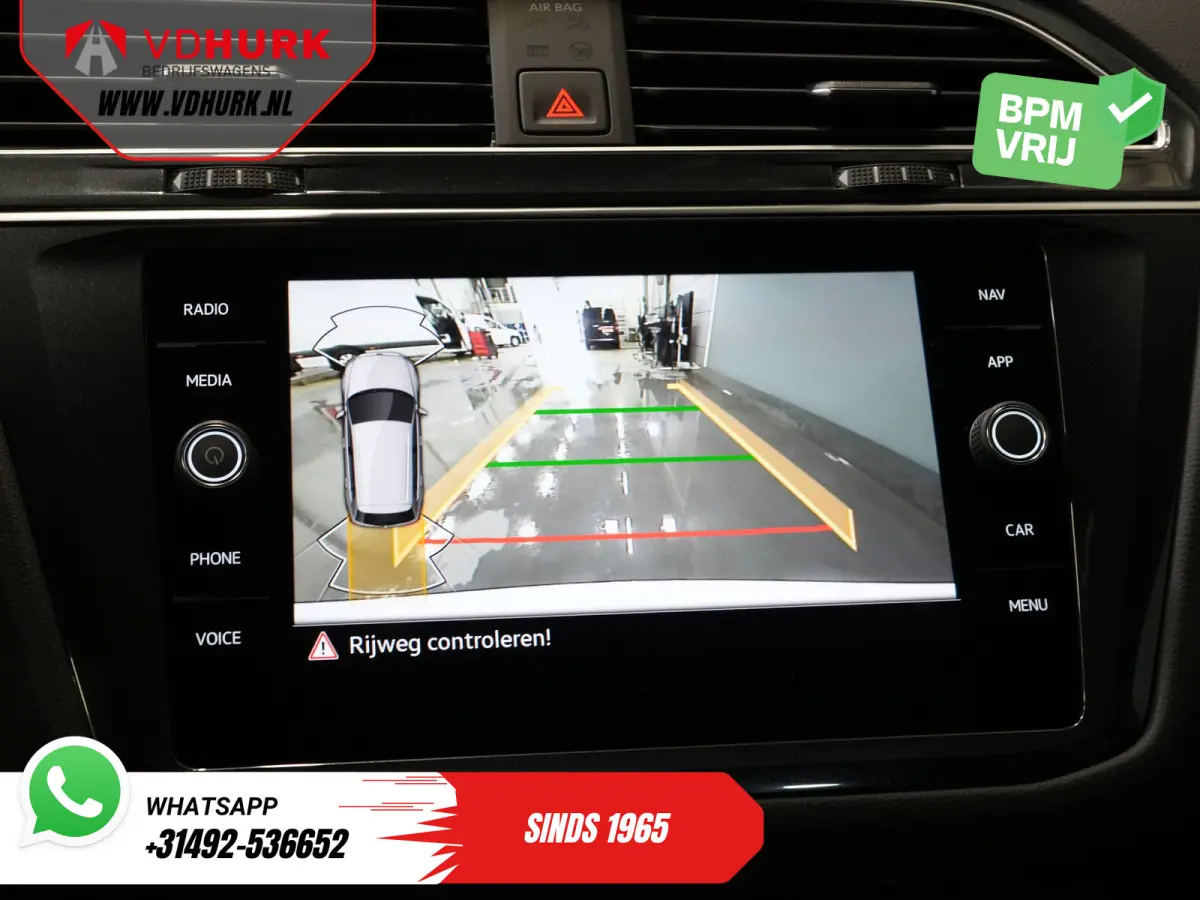 1.4 TSI eHybrid R-Line (DEMO) Pano/ IQ-Light/ Head-Up/ Elek.Trekhaak/ Elek.Klep/ Adapt.Cruise/ Parelmoer/ Stoelverw./ Climate/ Carplay/ Navi