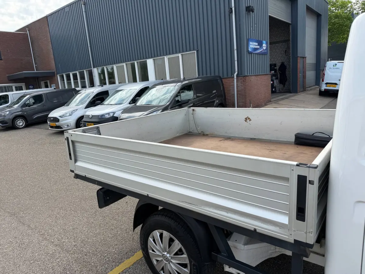 2.0 TDI DC / 6 persoons / pick up / Open laadbak / dubbel cabine