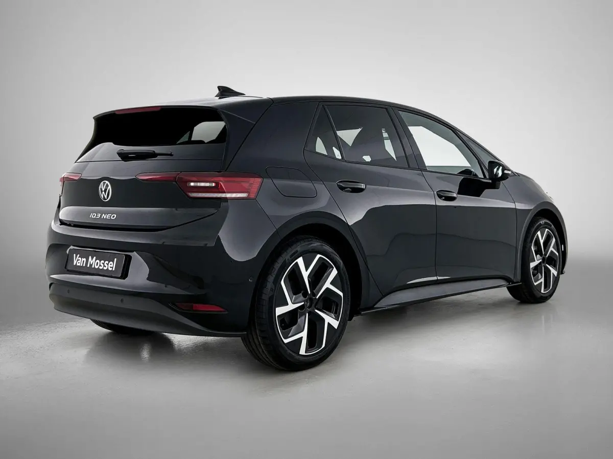 Style 58 kWh 190 PK | Steunhaak voor fietsendrager, afneembaar | Panoramadak | ergoActive Stoelen (Memory/massage) | 360 graden camera | Head-up display | Travel Assist | Apple Carplay | And