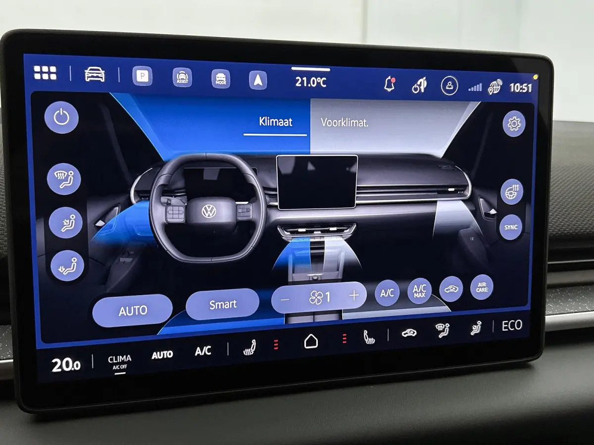 Style 58 kWh 190 PK | Steunhaak voor fietsendrager, afneembaar | Panoramadak | ergoActive Stoelen (Memory/massage) | 360 graden camera | Head-up display | Travel Assist | Apple Carplay | And