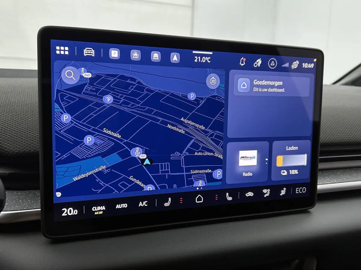 Style 58 kWh 190 PK | Steunhaak voor fietsendrager, afneembaar | Panoramadak | ergoActive Stoelen (Memory/massage) | 360 graden camera | Head-up display | Travel Assist | Apple Carplay | And