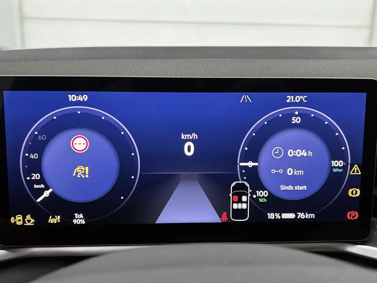 Style 58 kWh 190 PK | Steunhaak voor fietsendrager, afneembaar | Panoramadak | ergoActive Stoelen (Memory/massage) | 360 graden camera | Head-up display | Travel Assist | Apple Carplay | And